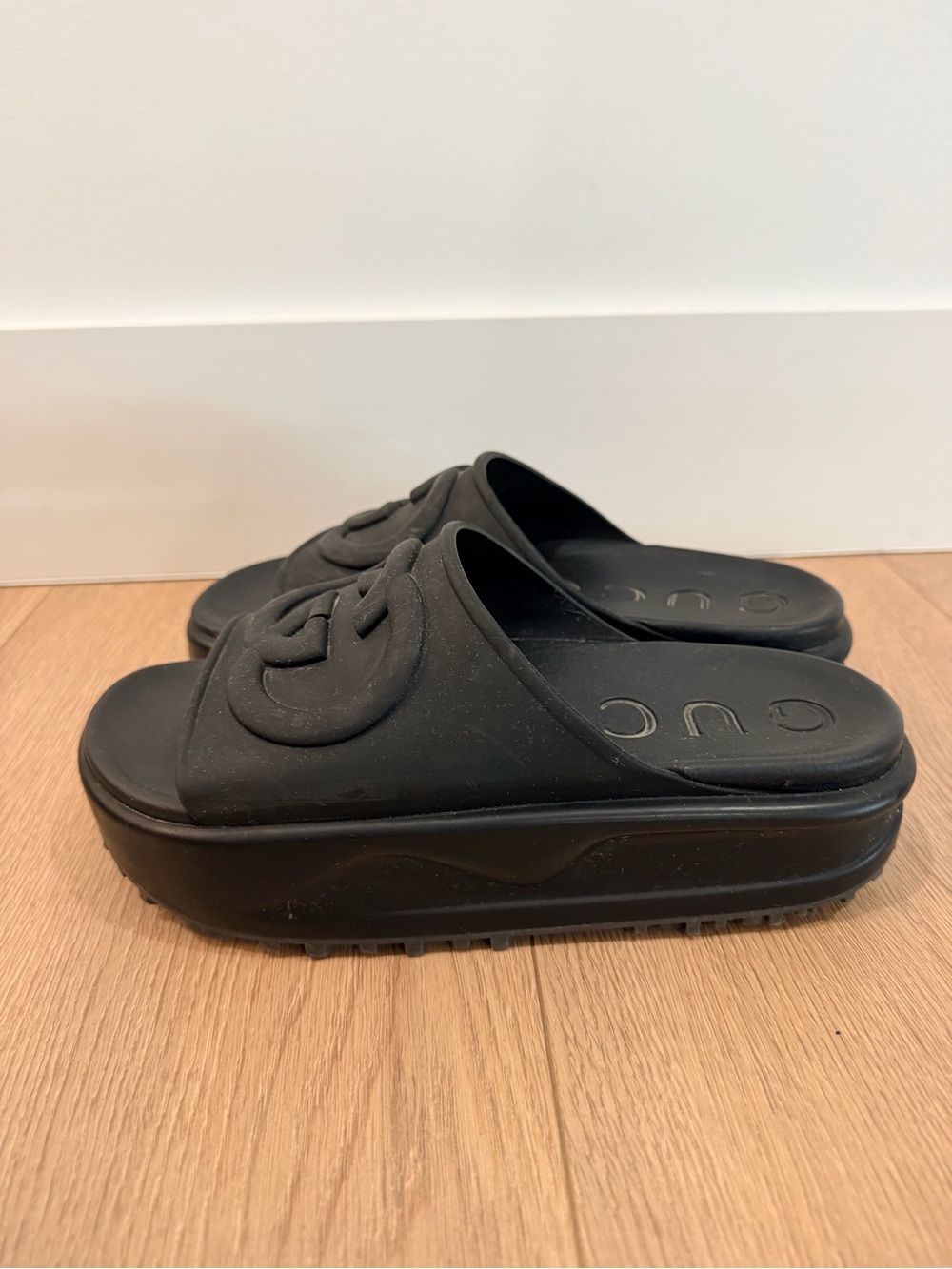 Gucci Black Platform Slide Sandals with Raised Interlocking G